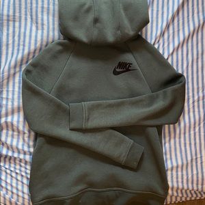 Nike sweater